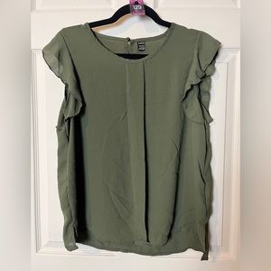 129. SHEIN size US 8/10 blouse